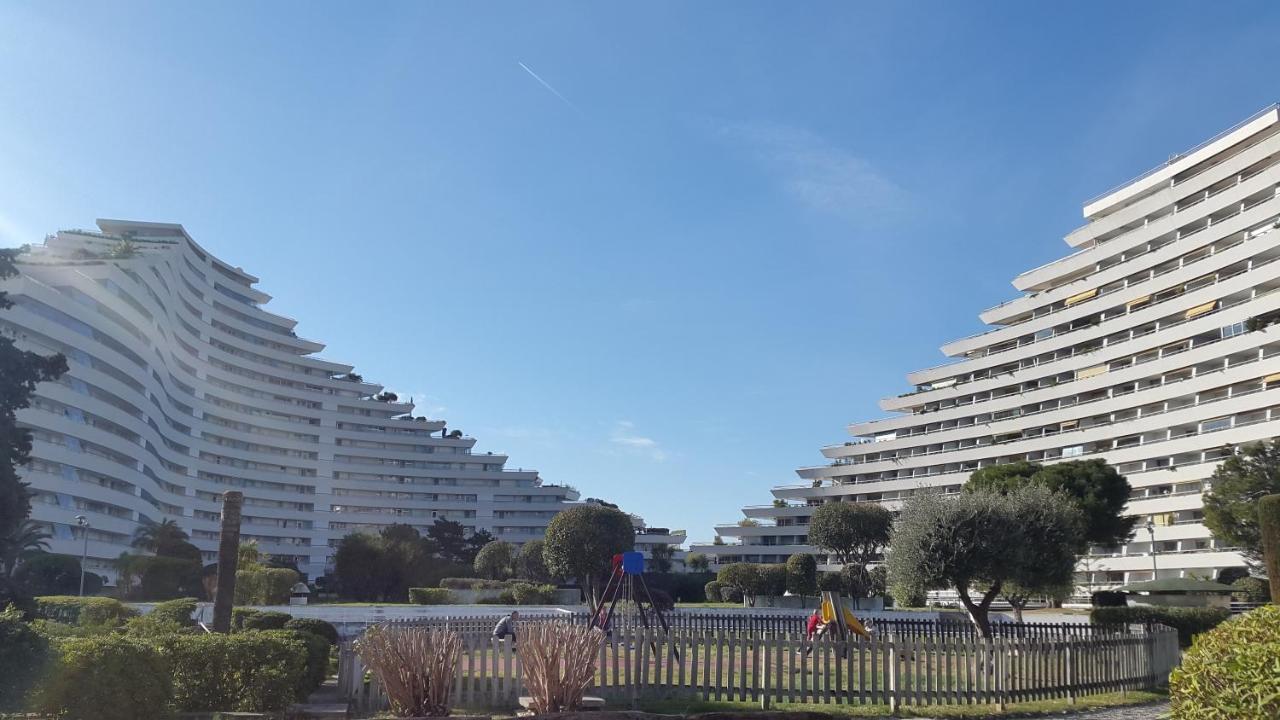 Lovely Apartment In Marina Baie Des Anges- Baronnet - Sew View, Free Parking Spaces On Site, Restaurants, Beach, Supermarket Villeneuve-Loubet Exterior foto